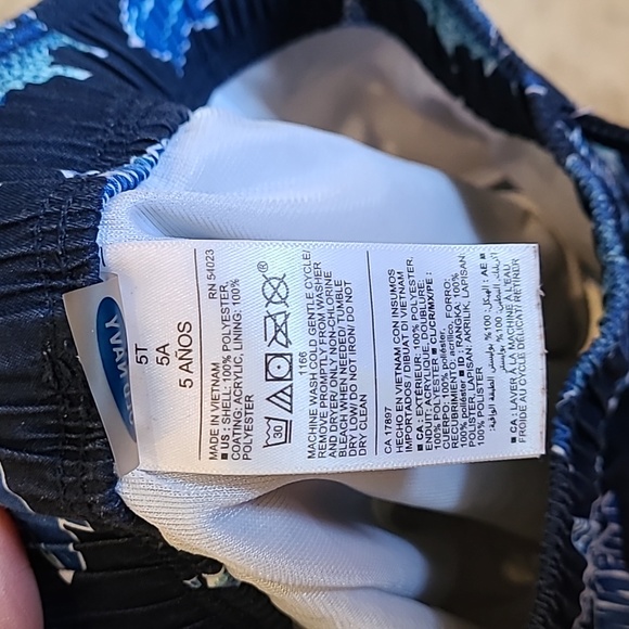 5T boys swim shorts - Picture 3 of 5